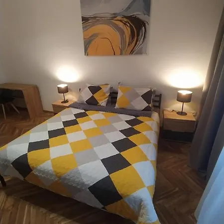 Meretyna Apartment *